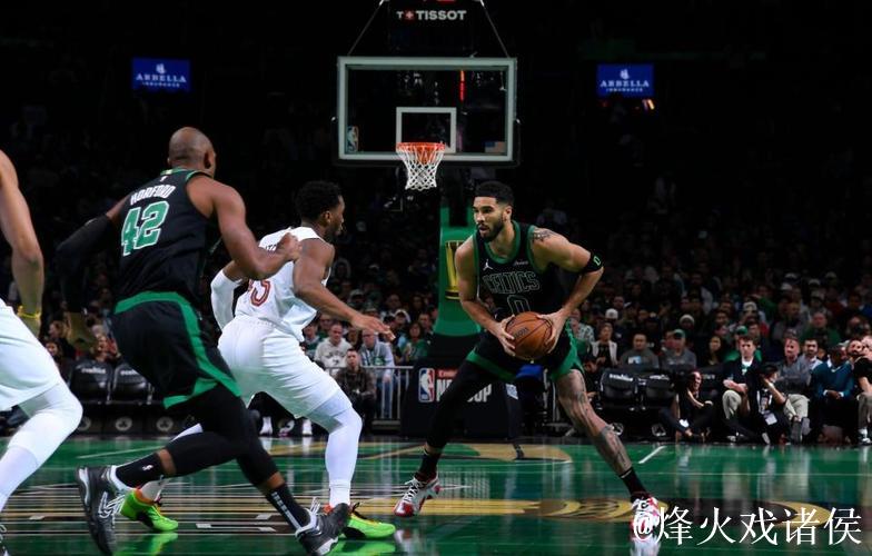 塔图姆33+12力压米切尔35分 凯尔特人终结骑士15连胜