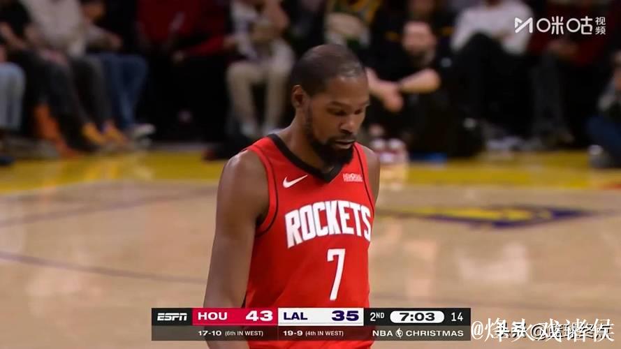 湖人三崩重演！杜兰特回归助太阳大胜湖人终结5连败